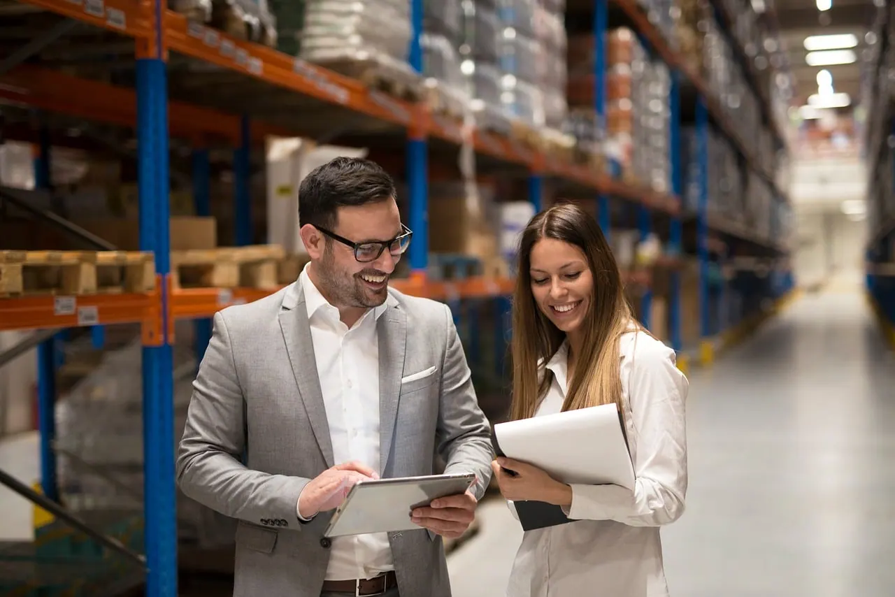 warehouse, storage, logistics, quality control, inventory, management, supervisor, organization, teamwork, distribution, manager, efficient, organizing, employees, supply, arrangin